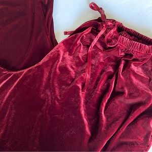 vintage working classics red velvet wide leg pants / size 26 / 28